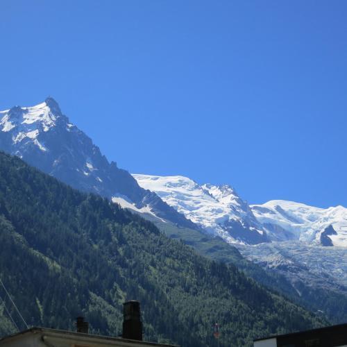 Le 2*